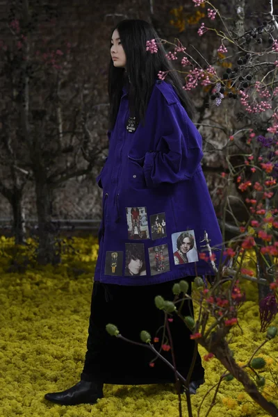Look 30